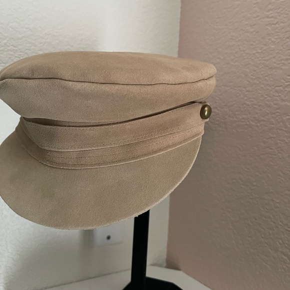 Lack of Color Lola Suede Slouch Cap in Taupe. Various Sizes - Picture 4 of 10